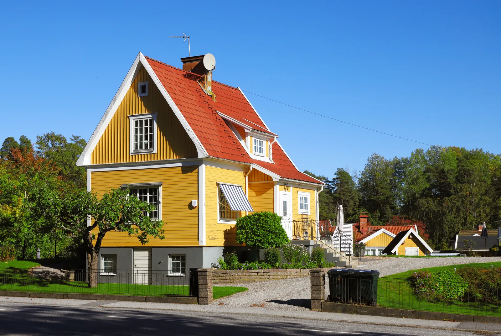 Hus i Örnsro där radonhalten mäts